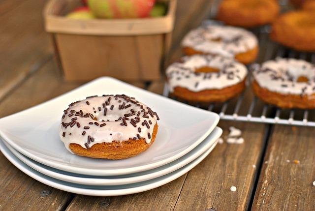 Maple-Pumpkin Baked Donuts 3