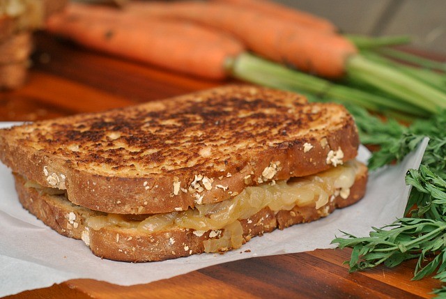 French Onion Grilled Cheese 3