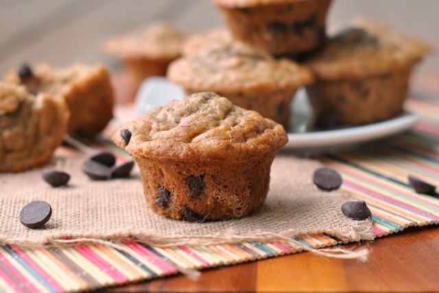 Low-Fat Banana Chocolate Chip Muffins 4
