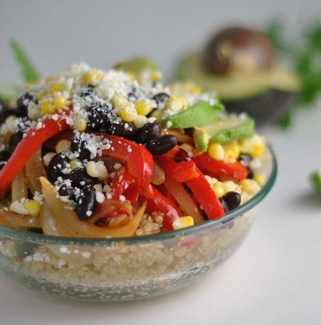 Vegetarian Quinoa Fajita Bowls + Weekly Menu Prevention RD
