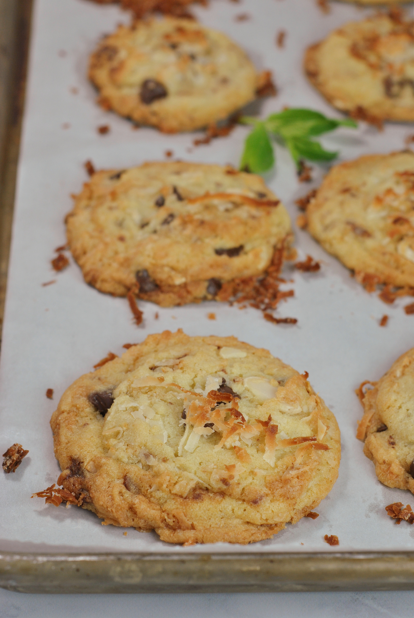 Almond Joy Cookies via @preventionrd