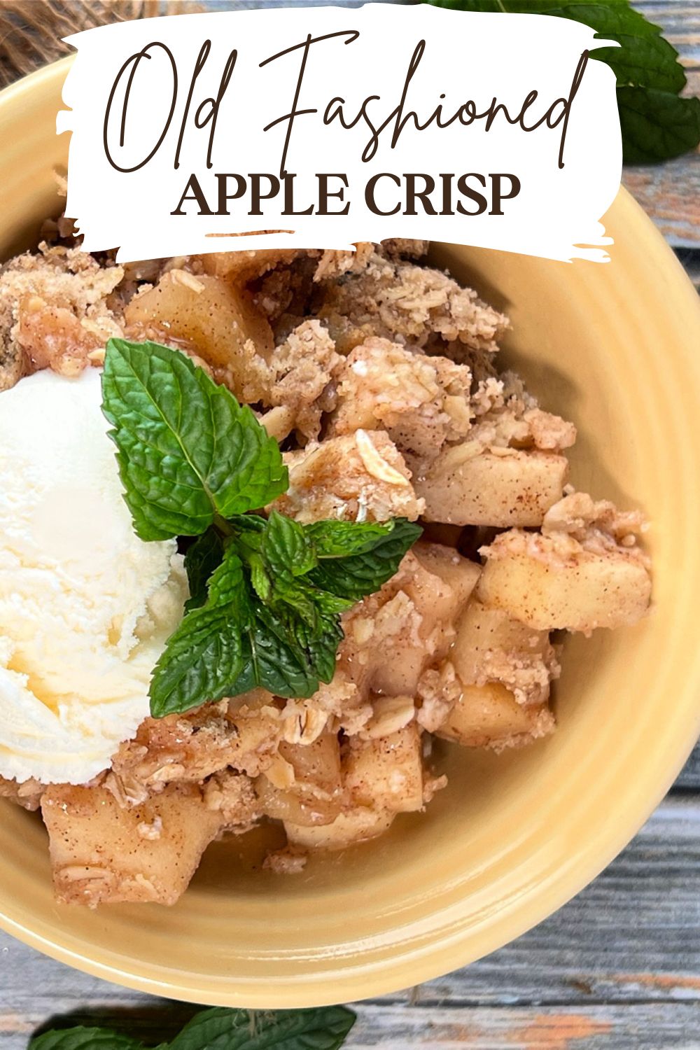 Old Fashioned Apple Crisp with Oat Topping via @preventionrd